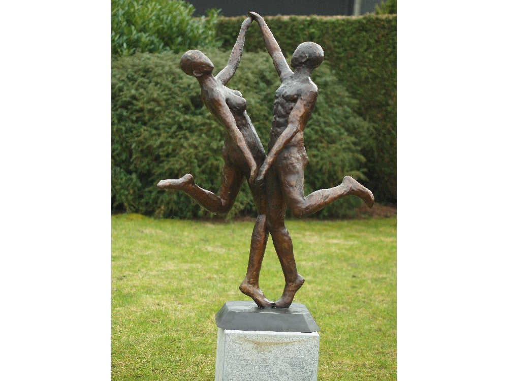 Modern Dancing Couple