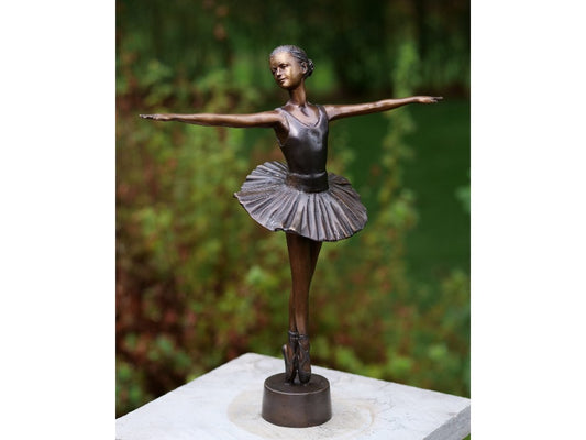 Ballerina Brown