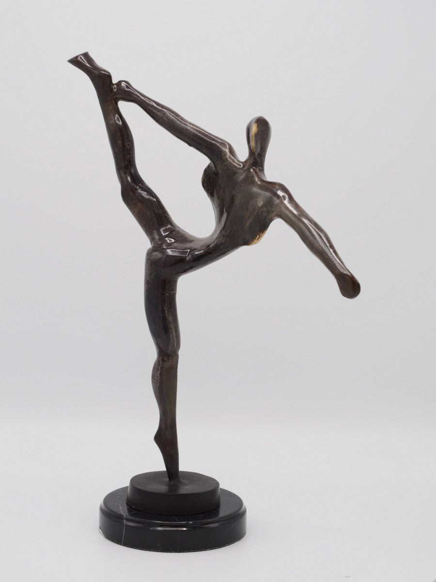 Modern Dancer