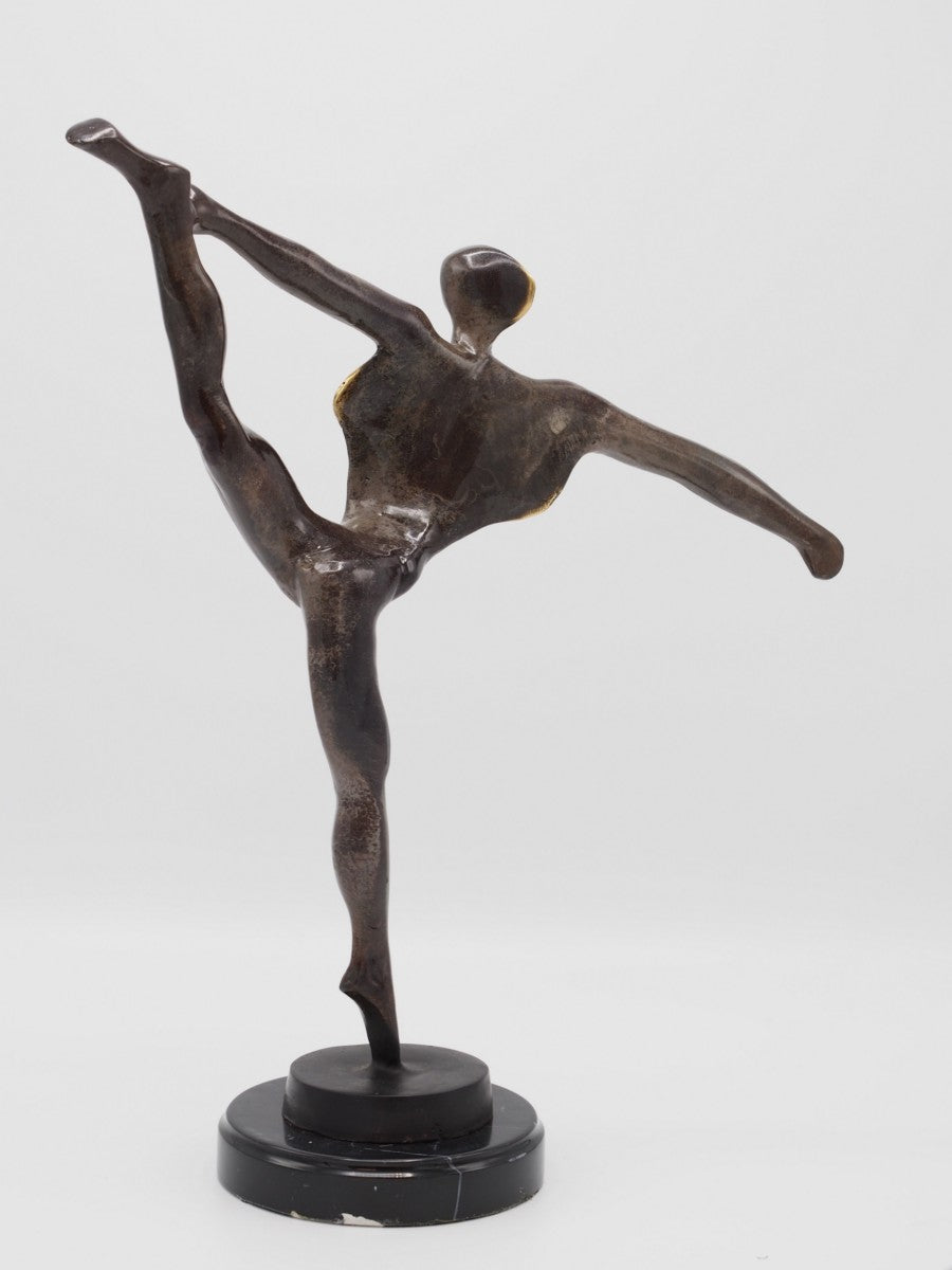 Modern Dancer