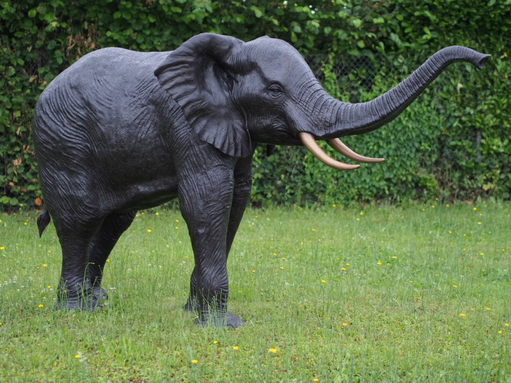 Giant Elephant Fountain