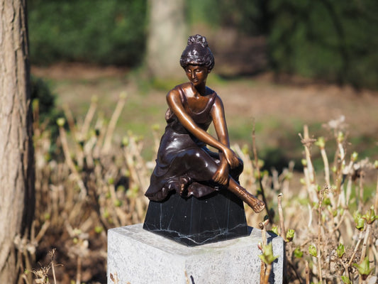 Sitting woman